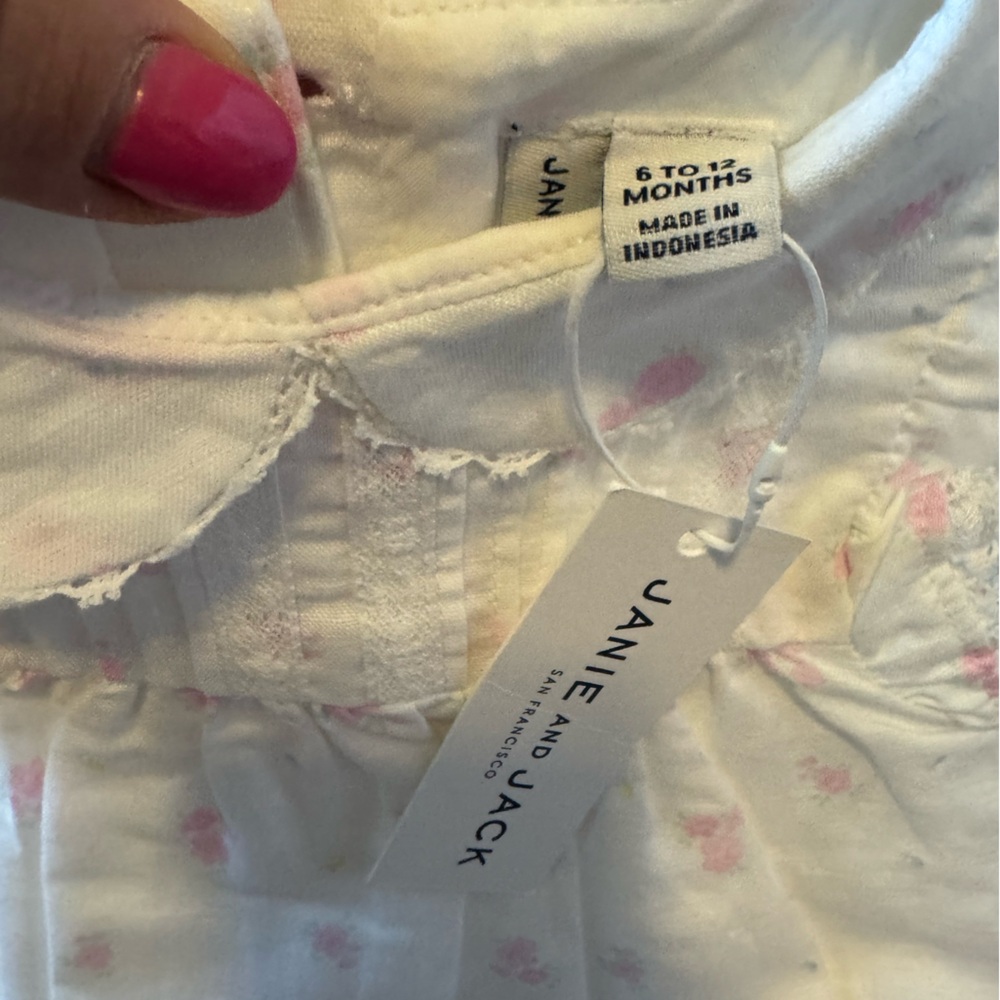 Janie and Jack White Romper with Pink Floral Detail NWT (6-12 months) - Picture 3 of 3